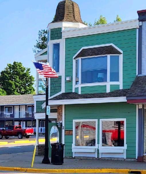 Pier Harbor #2 Saint Ignace Exterior foto