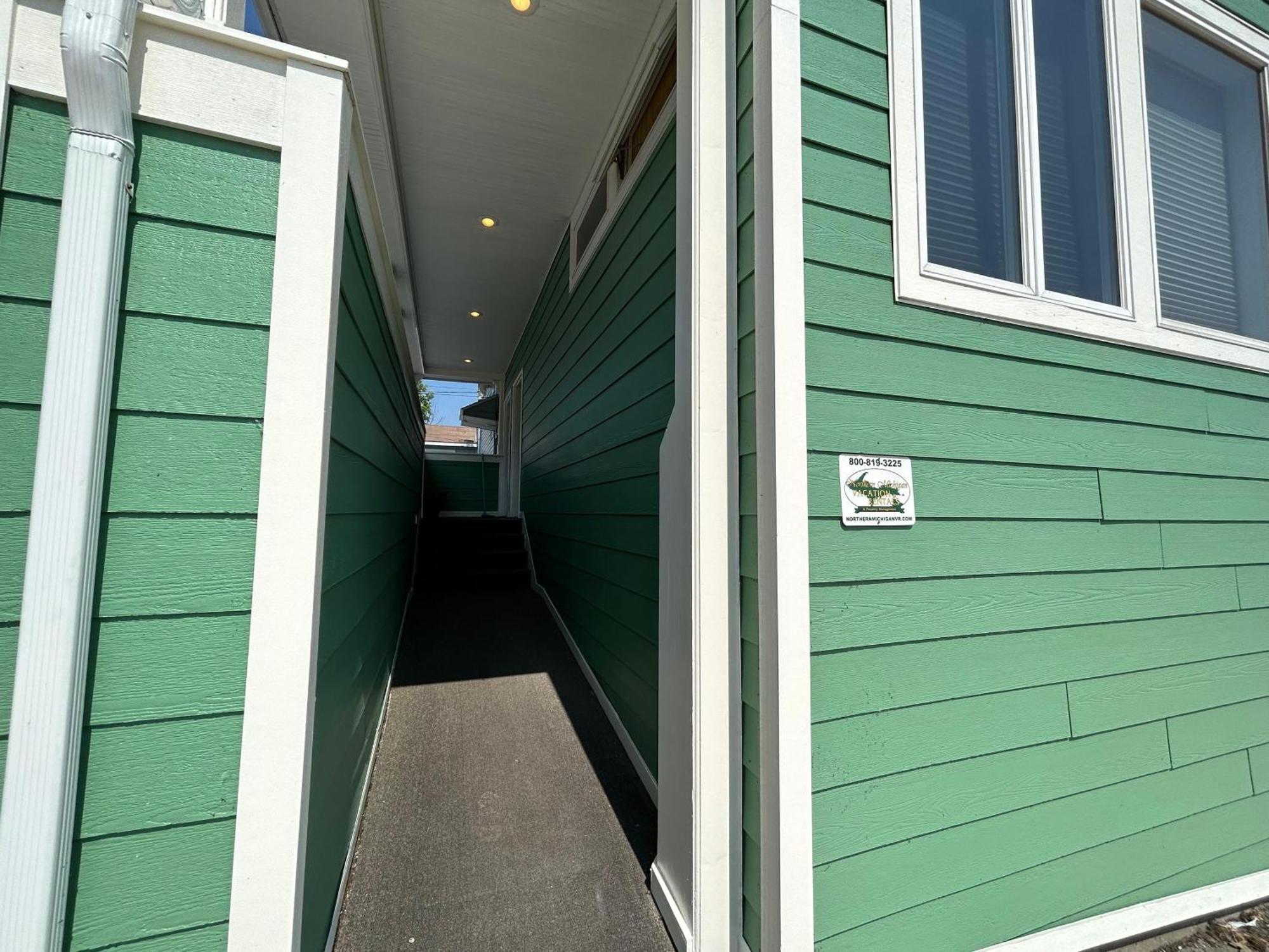 Pier Harbor #2 Saint Ignace Exterior foto