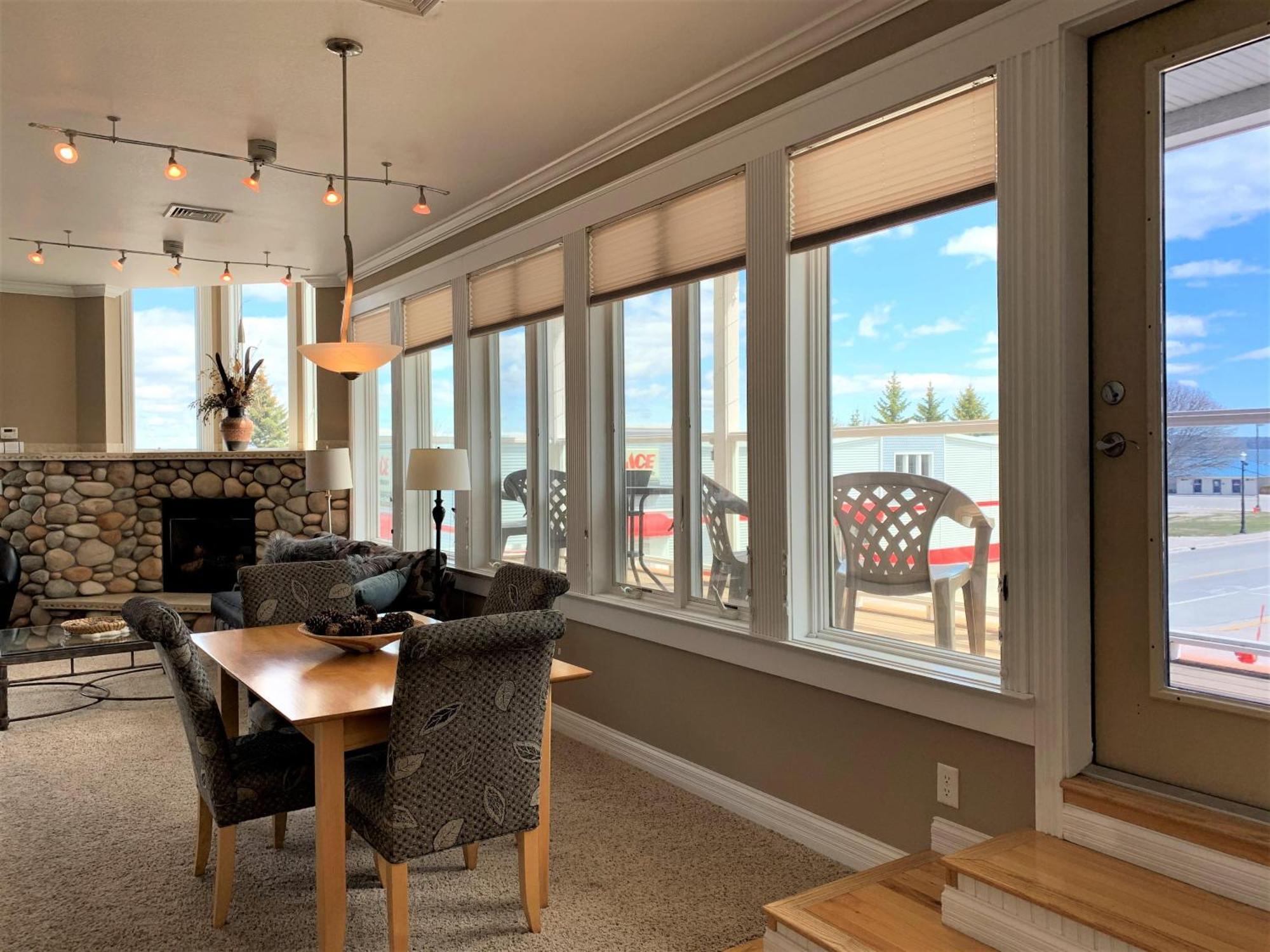 Pier Harbor #2 Saint Ignace Exterior foto